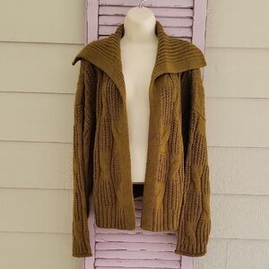 NWT 💗 UNIVERSAL THREAD Cozy Cable Knit Cardigan Open Front Sweater Green L